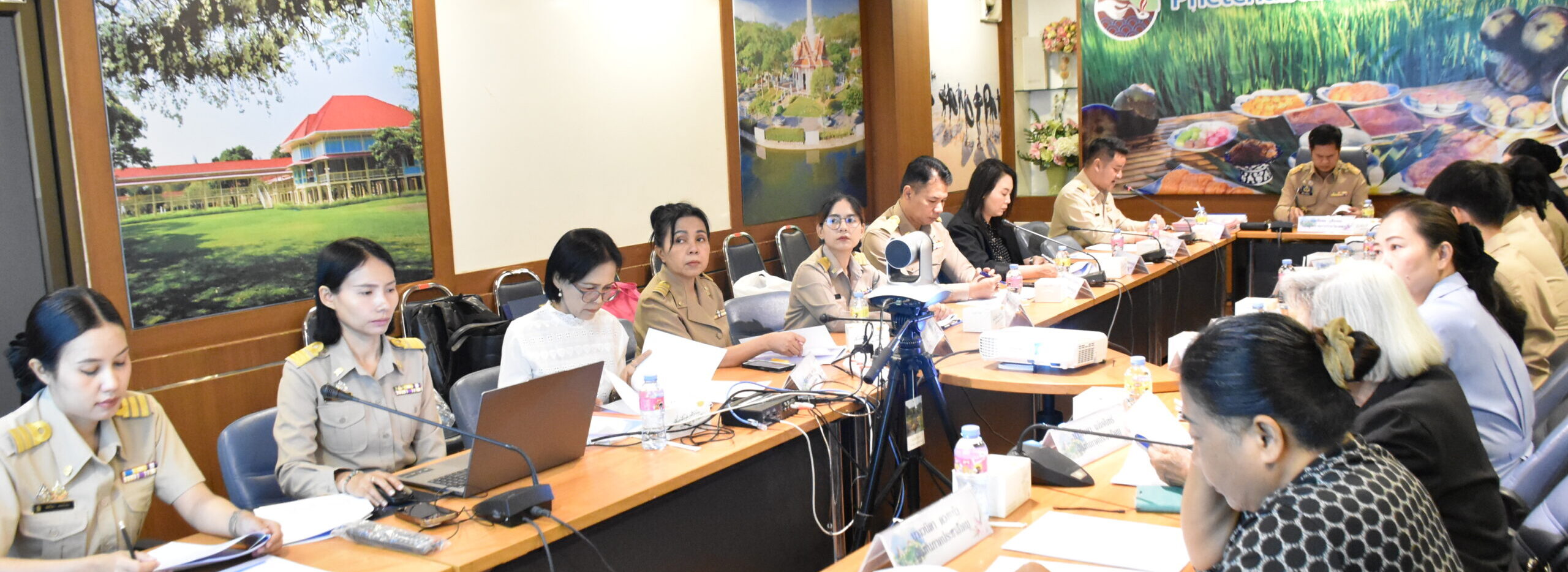 ประชุมคณะกรรมการคัดเลือก คัดสรร นักเรียนทุนการศึกษาพระราชทาน สมเด็จพระบรมโอรสาธิราชฯ  สยามมกุฎราชกุมาร (ม.ท.ศ.) รุ่นที่ 18 ปีการศึกษา 2569 ครั้งที่ 2/2569