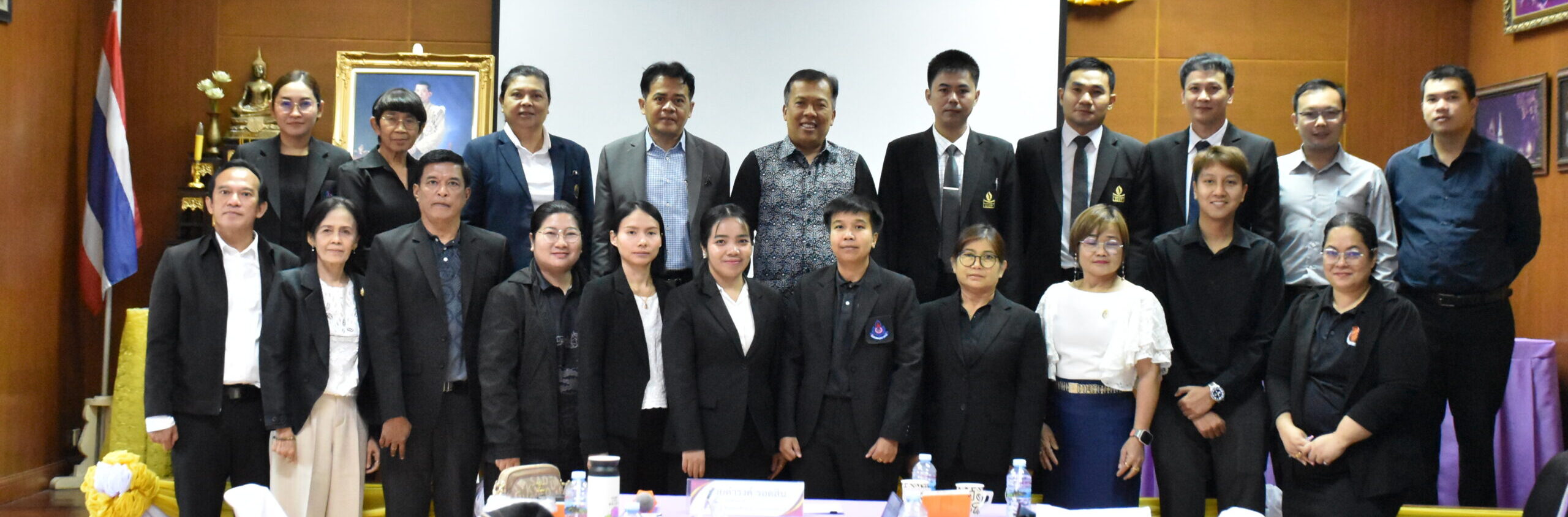 ร่วมลงพื้นที่ประเมินผลงานสถานศึกษาด้านเอกสารและเชิงประจักษ์  ภายใต้การดำเนินงานโครงการสถานศึกษาสีขาว ปลอดยาเสพติดและอบายมุข  ปีการศึกษา 2568 ระดับจังหวัด