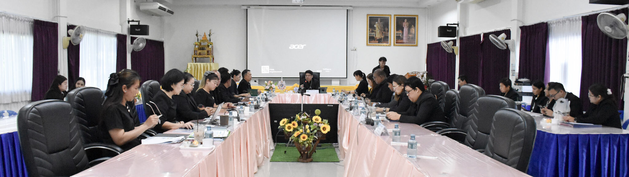 สำนักงานศึกษาธิการภาค 4 ลงพื้นที่ติดตามและประเมินผลการดำเนินงาน ตามนโยบายและยุทธศาสตร์ของสำนักงานปลัดกระทรวงศึกษาธิการ  ณ สำนักงานศึกษาธิการจังหวัดเพชรบุรี