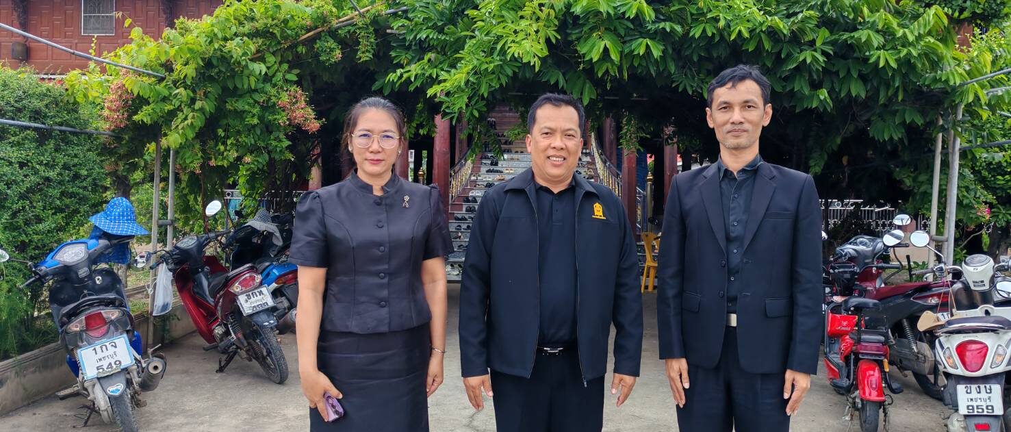 ร่วมพิธีเจริญพระพุทธมนต์ ถวายพระราชกุศล