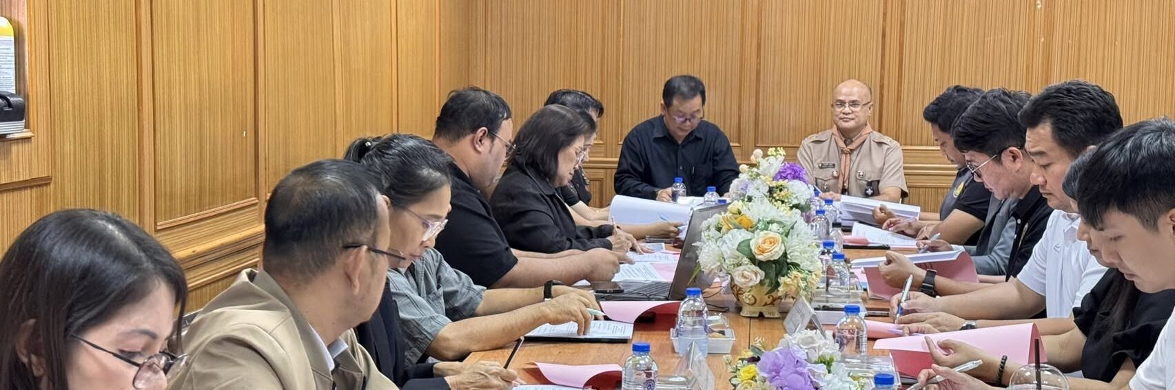 ศธจ.เพชรบุรี ร่วมเตรียมความพร้อมจัดฝึกอบรมผู้บังคับบัญชาหน่วยลูกเสือจิตอาสาพระราชทาน
