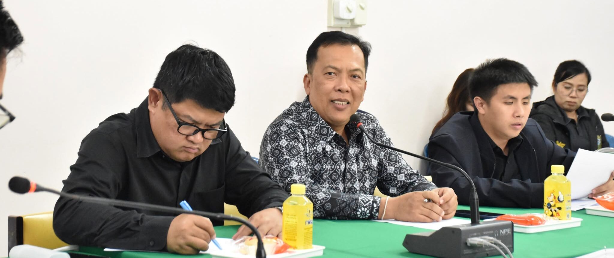 ศธจ.เพชรบุรี ร่วมประชุมคณะทำงานฝ่ายนิทรรศการ เตรียมความพร้อมจัดงานพระราชพิธีฯ